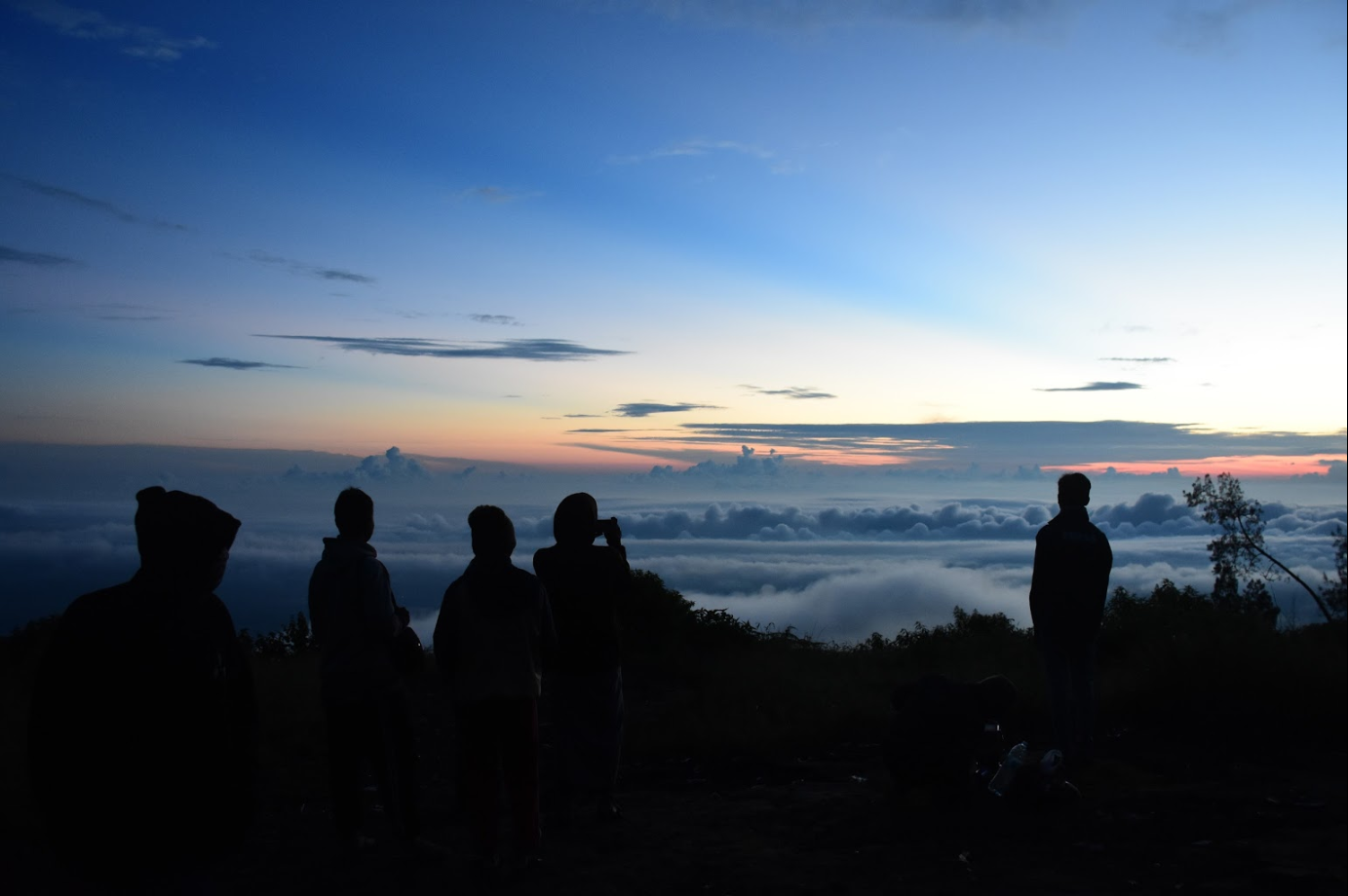 Hiking Gunung Arjuno